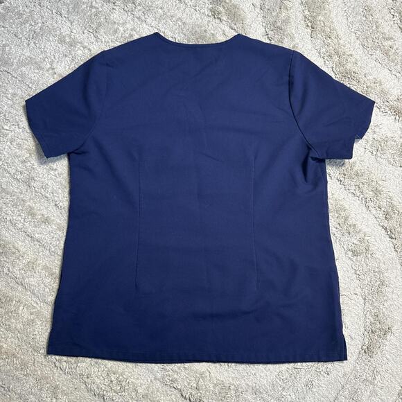 FIGS Casma Three Pocket Scrub Top - Picture 2 of 3